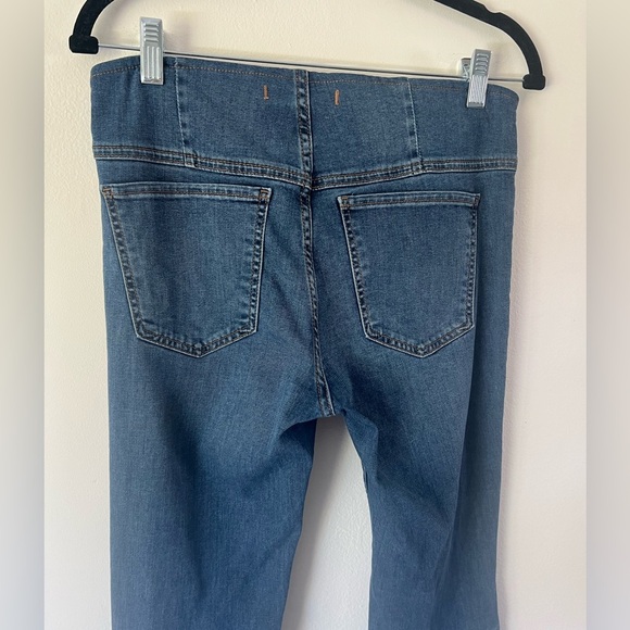 Free People Penny Pull-On Flare Bell Bottom Boho Jeans Size 28 - Picture 4 of 8